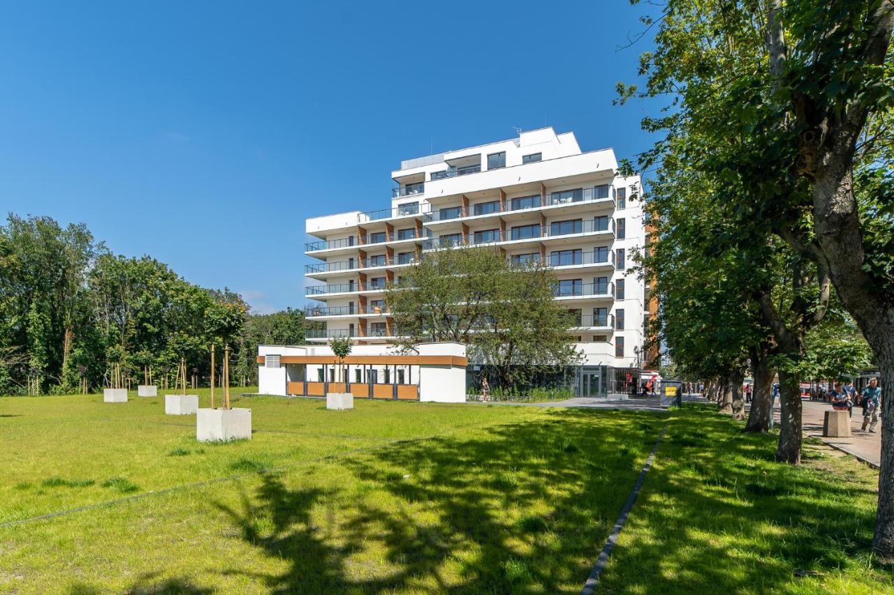 Aquamarina Prima 58 By Renters Apartment Miedzyzdroje Bagian luar foto